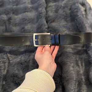 Brioni Elegant Black Leather Belt